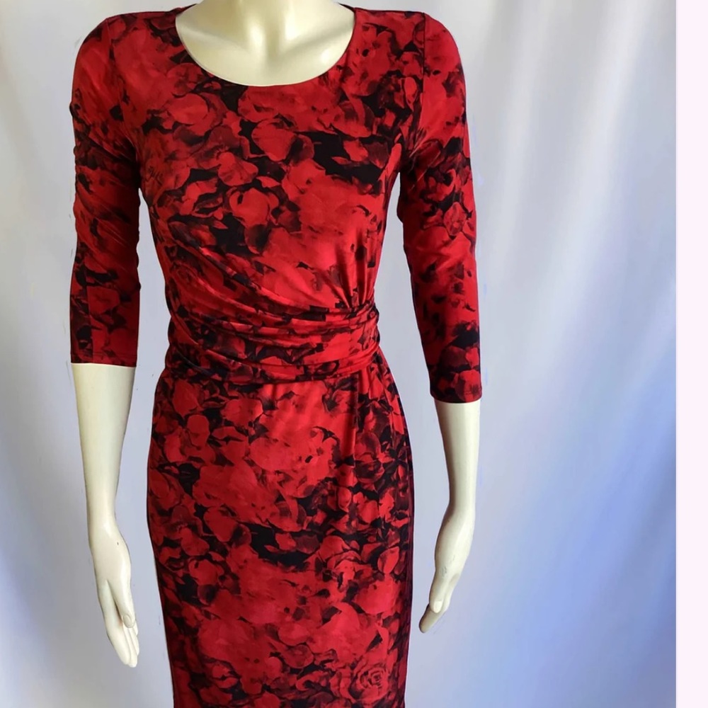 Précis Petite black and red dress